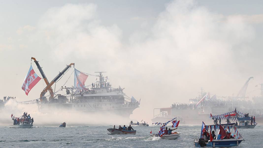 Trabzon'dan kupa çıkarması: Binlerce taraftar akın etti 5